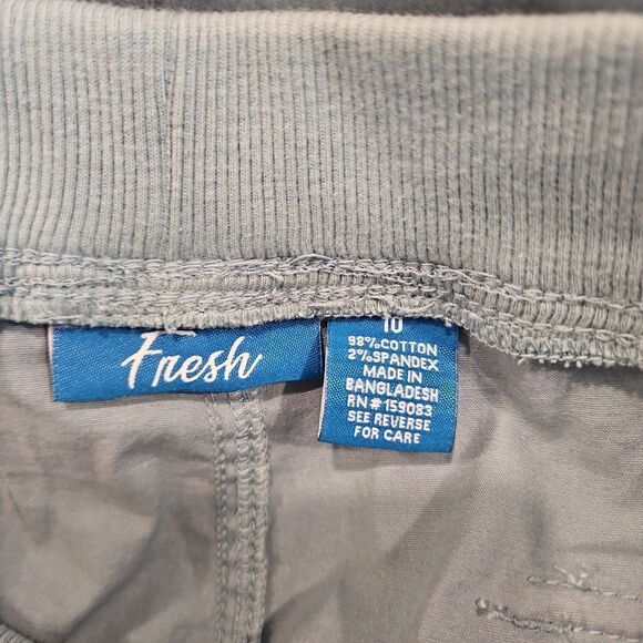 FRESH Mint Green Cargo Capris / Roll up Shorts sz 10 - Picture 3 of 7